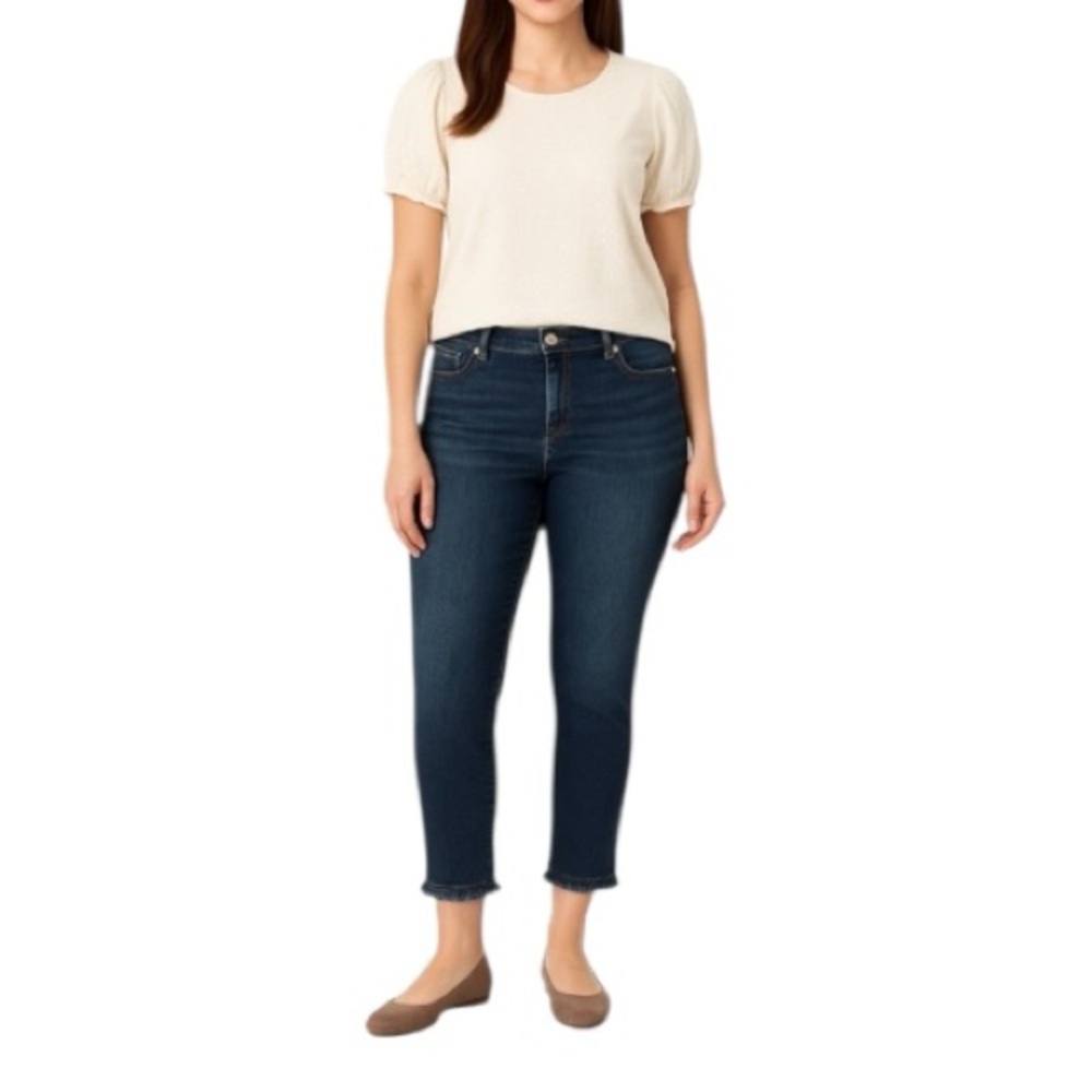 Crown & Ivy High-Rise Skinny Crop‎ Jeans Women’s 16 Dark Wash Frayed Hem